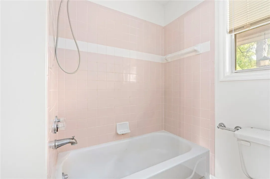 Guest house interior photo