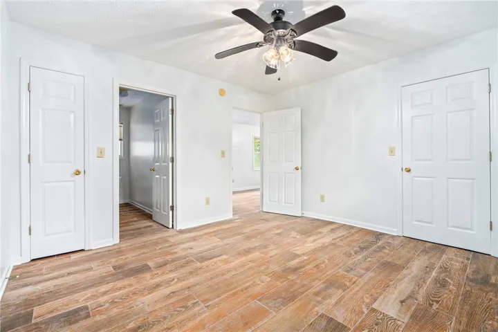 Guest house interior photo