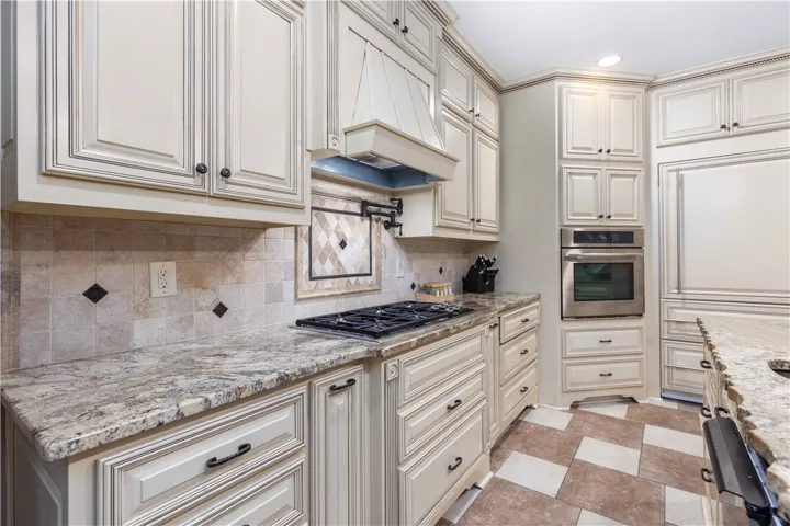 1602 Mason Court, Phenix City, Alabama 36867