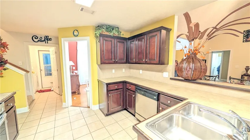 115 Carriage House Lane, Auburn, Alabama 36830