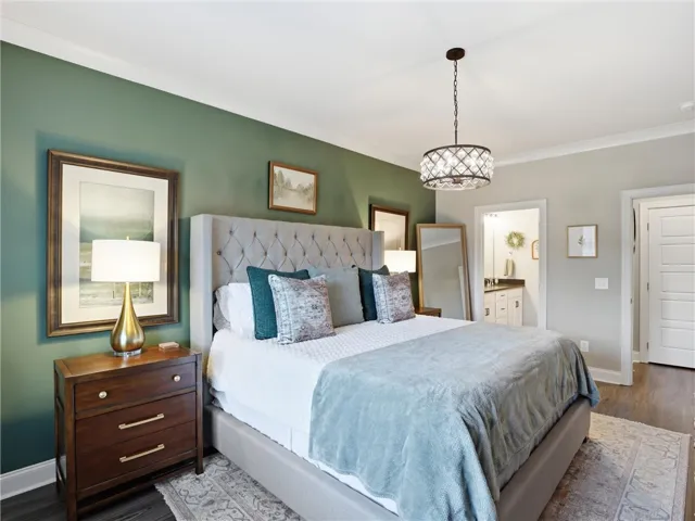 545 Cloverdale Drive, Auburn, Alabama 36830