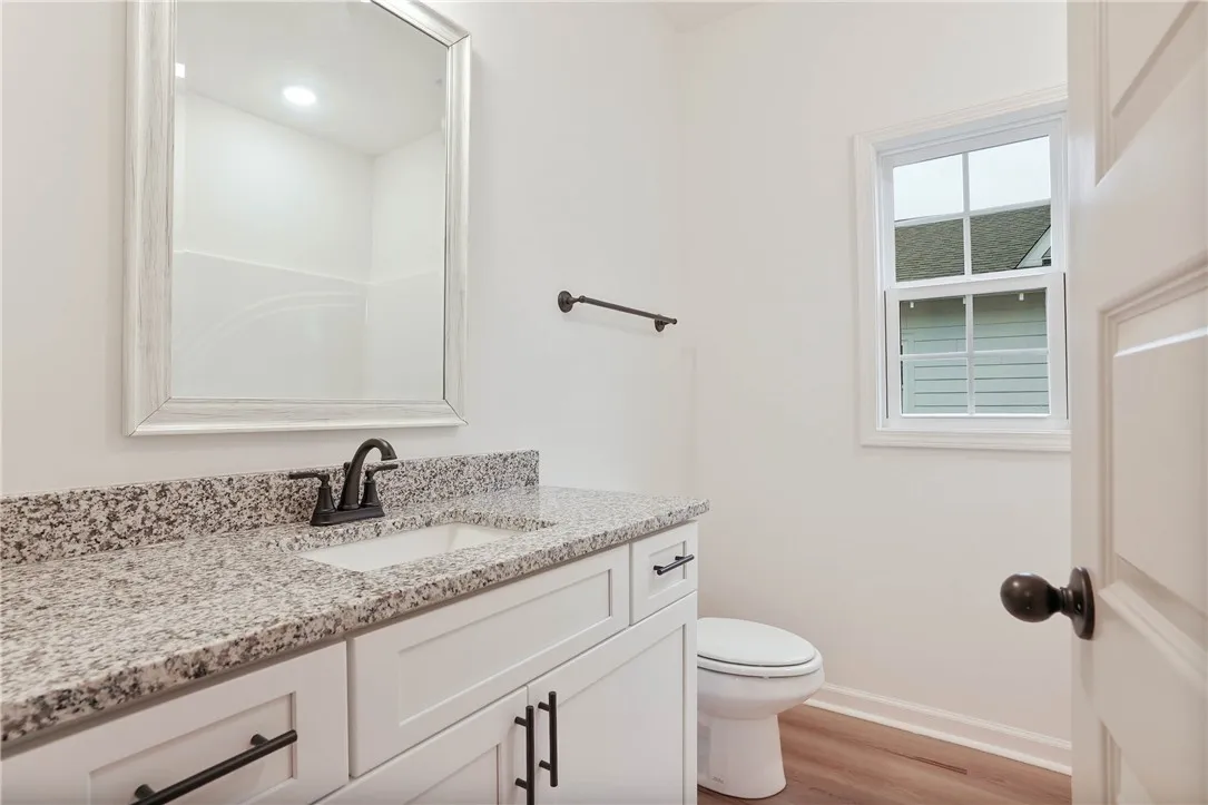 EXAMPLE PHOTOS of completed Toby B Floor Plan