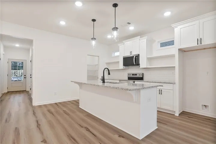 EXAMPLE PHOTOS of completed Toby B Floor Plan