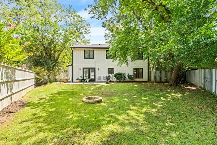 1160 Eagle Circle, Auburn, Alabama 36830
