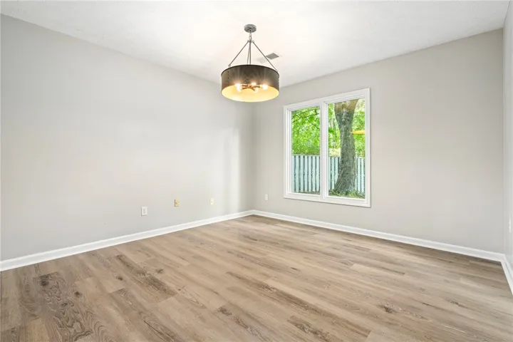 1160 Eagle Circle, Auburn, Alabama 36830