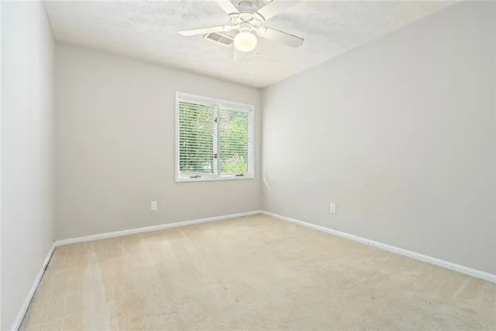 1160 Eagle Circle, Auburn, Alabama 36830