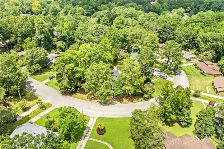 1160 Eagle Circle, Auburn, Alabama 36830