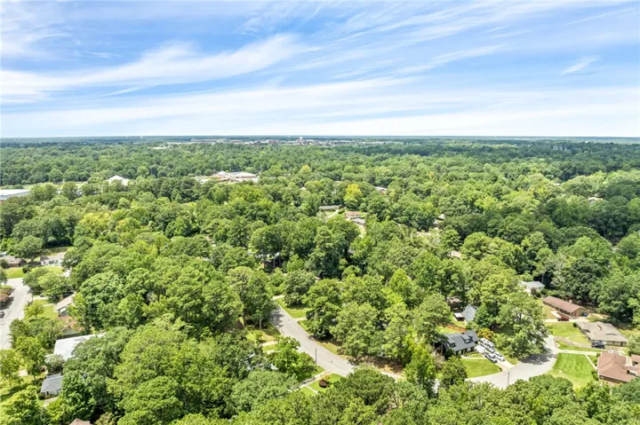 1160 Eagle Circle, Auburn, Alabama 36830