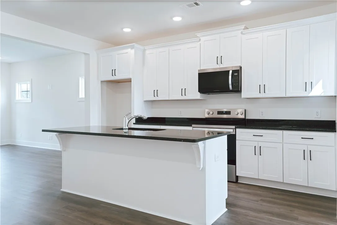 Example of a completed Todd A floorplan. All plans, pricing, and specifications are subject to change.