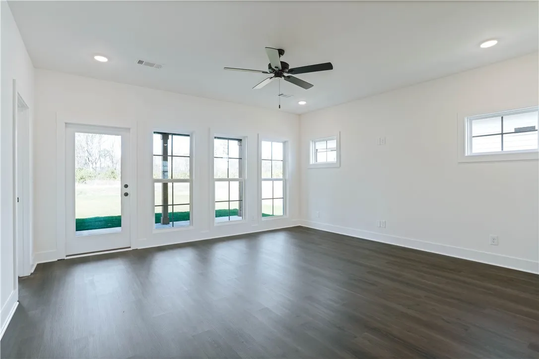 Example of a completed Todd A floorplan. All plans, pricing, and specifications are subject to change.