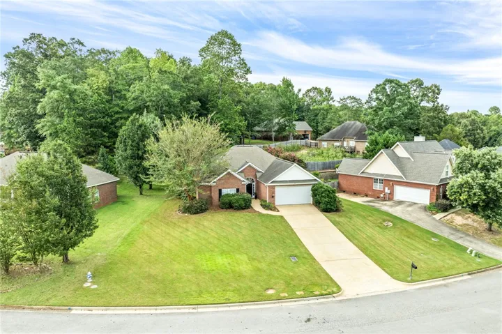 2132 Wedgewood Court, Auburn, Alabama 36830