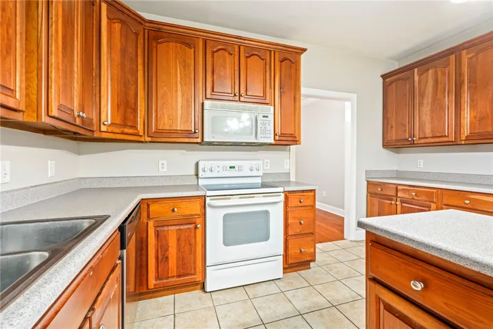 2132 Wedgewood Court, Auburn, Alabama 36830