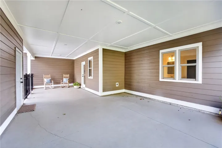 855 Clear Spring Drive, Auburn, Alabama 36830