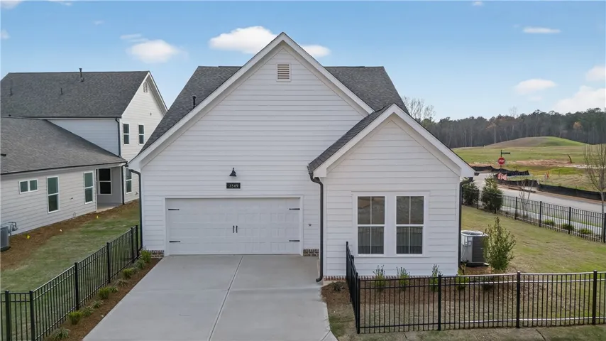 3549 Dickson Place Drive, Opelika, Alabama 36801