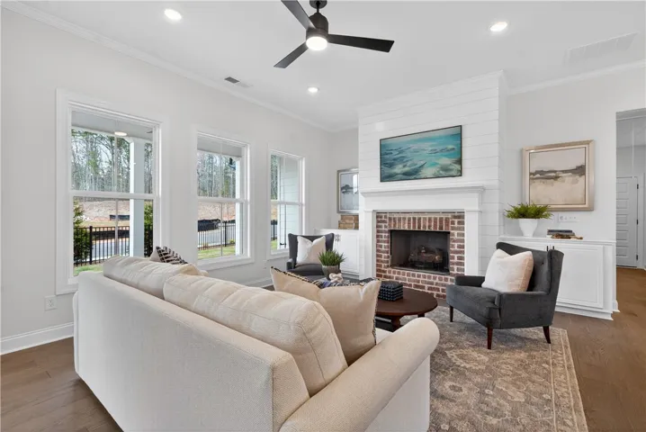 3549 Dickson Place Drive, Opelika, Alabama 36801