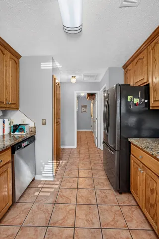 2305 Ellenwood Drive, Opelika, Alabama 36801