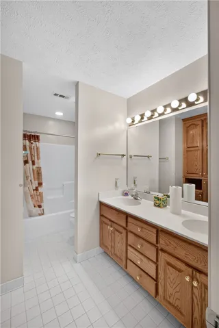 2305 Ellenwood Drive, Opelika, Alabama 36801