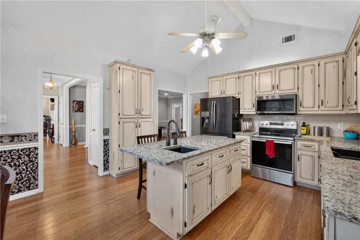 98 Lee Road 418 N/a, Opelika, Alabama 36804