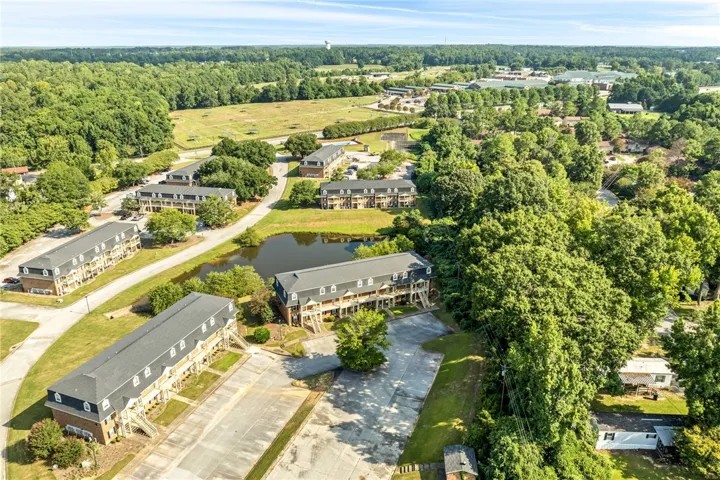 1761 Wire Road 07-10, Auburn, Alabama 36832