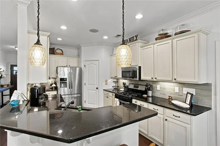 1917 Sequoia Drive, Auburn, Alabama 36879