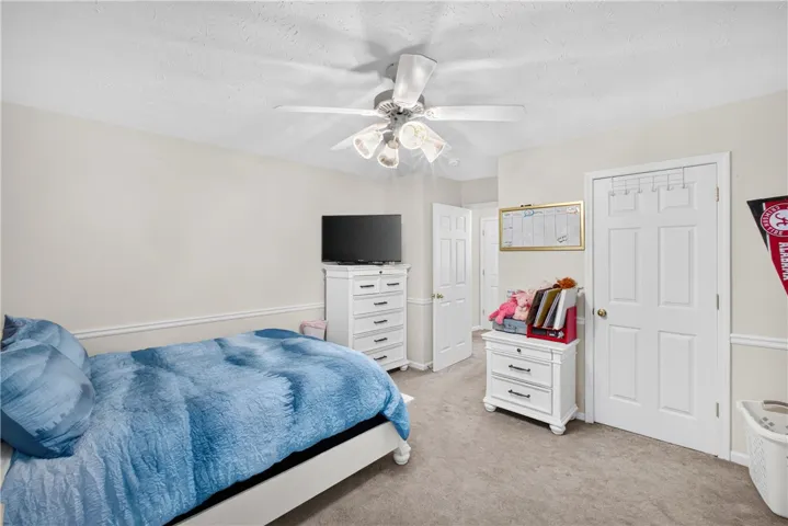 2402 Waterford Drive, Valley, Alabama 36854