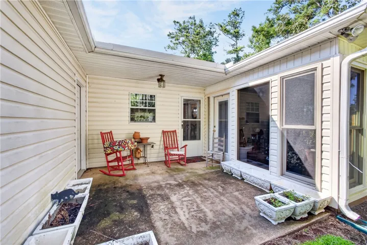 2402 Waterford Drive, Valley, Alabama 36854