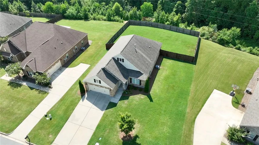 690 High Field Court, Opelika, Alabama 36804