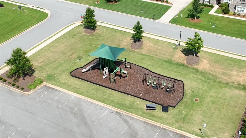 690 High Field Court, Opelika, Alabama 36804