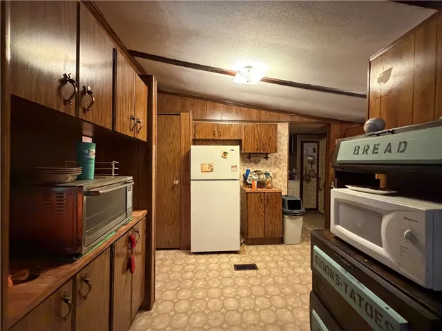 1545 Lee Road 240 N/a, Salem, Alabama 36874