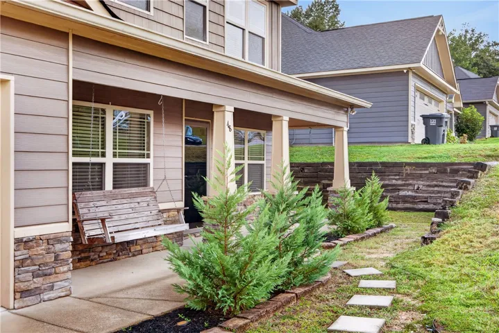 48 Oakwood Drive, Phenix City, Alabama 36870
