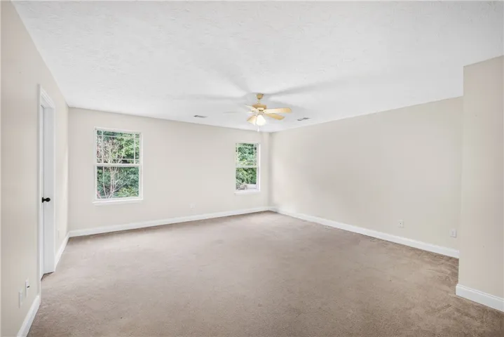 48 Oakwood Drive, Phenix City, Alabama 36870