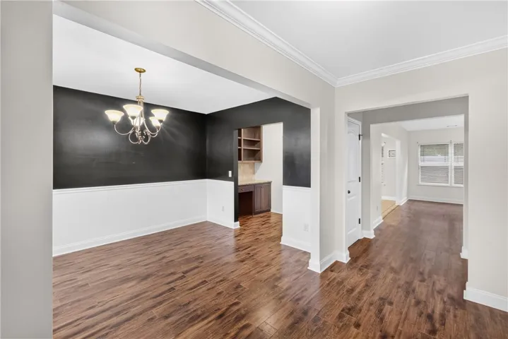 48 Oakwood Drive, Phenix City, Alabama 36870