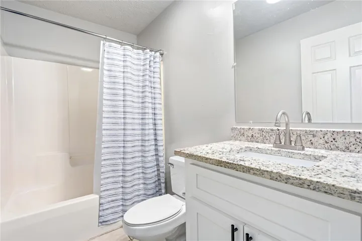 730 W Magnolia Avenue 8-102, Auburn, Alabama 36832