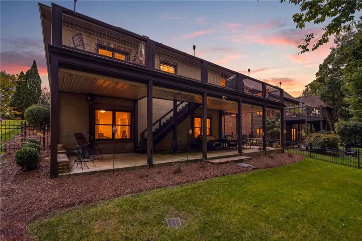 814 Barkley Crest Circle, Auburn, Alabama 36830
