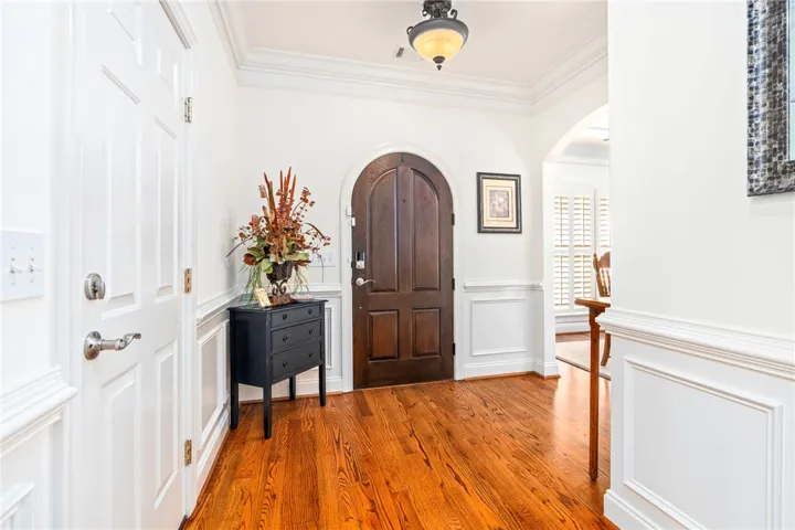 814 Barkley Crest Circle, Auburn, Alabama 36830