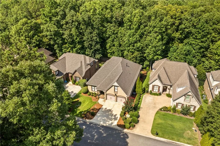 814 Barkley Crest Circle, Auburn, Alabama 36830