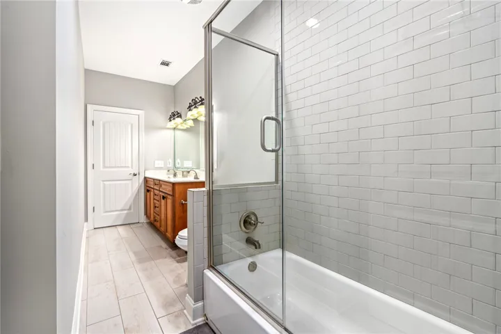 814 Barkley Crest Circle, Auburn, Alabama 36830