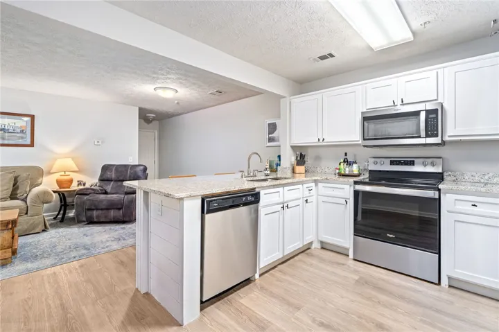 730 W Magnolia Avenue 8-102, Auburn, Alabama 36832