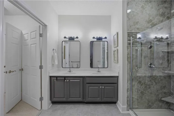 111 Lee Road 802 N/a 114, Valley, Alabama 36854