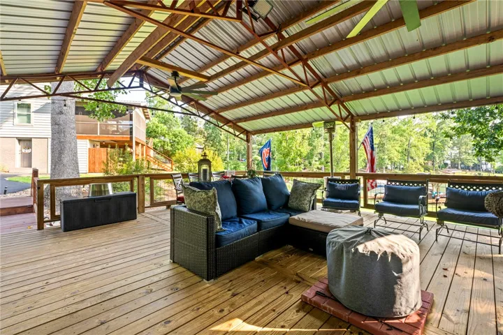 27 N Holiday Drive, Dadeville, Alabama 36853