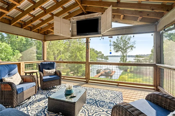 27 N Holiday Drive, Dadeville, Alabama 36853