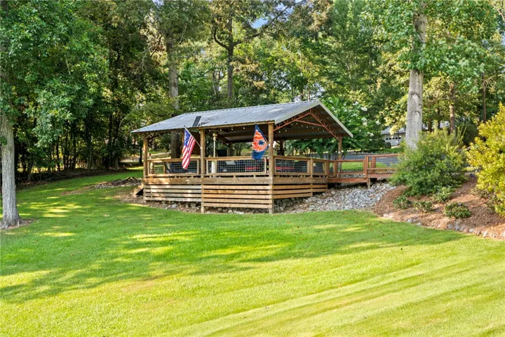 27 N Holiday Drive, Dadeville, Alabama 36853