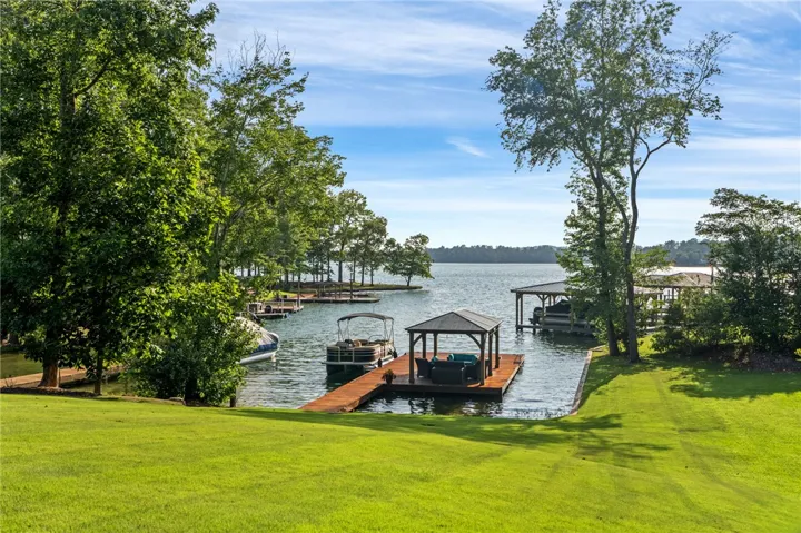 27 N Holiday Drive, Dadeville, Alabama 36853