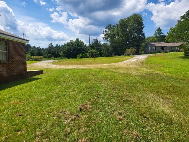 2123 Phillips Road, Lanett, Alabama 36863