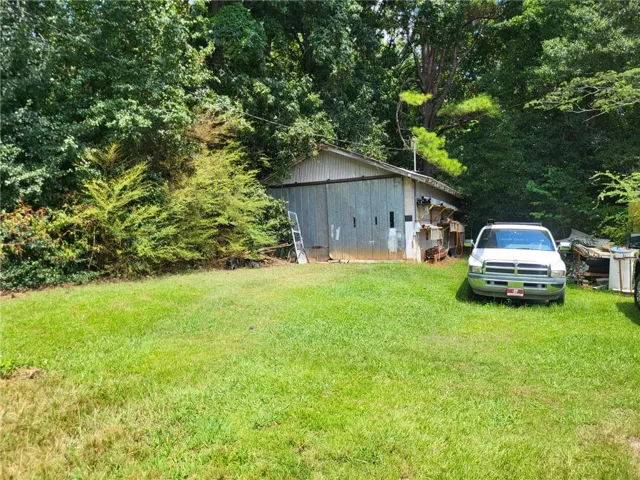 2123 Phillips Road, Lanett, Alabama 36863