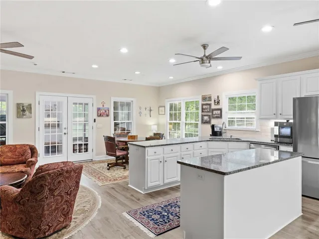 323 Watercrest Court, Auburn, Alabama 36830