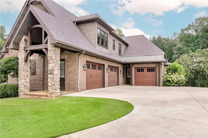 139 Great Ellis Lane, Auburn, Alabama 36830