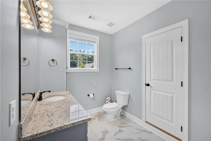 2702 Sophia Court, Auburn, Alabama 36830