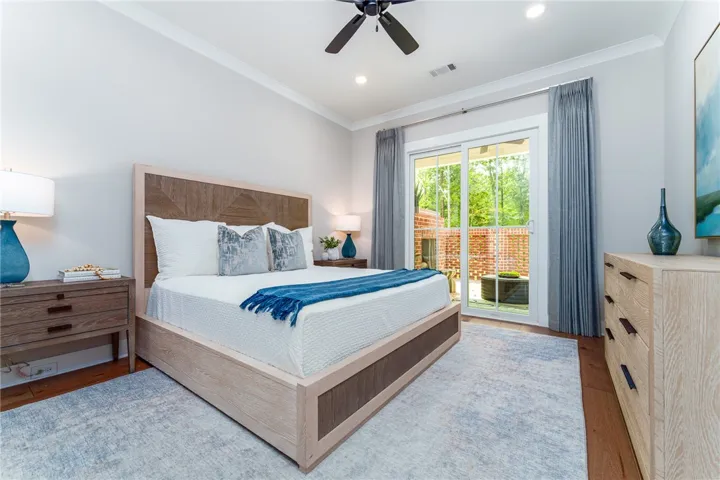 ARLINGTON MODEL HOME