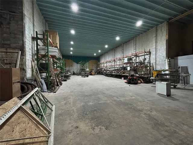 911 Cherry Drive, Lanett, Alabama 36863